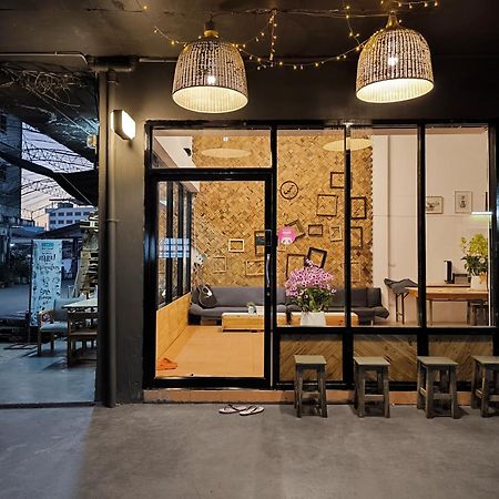 Youyen Hostel Бангкок Экстерьер фото