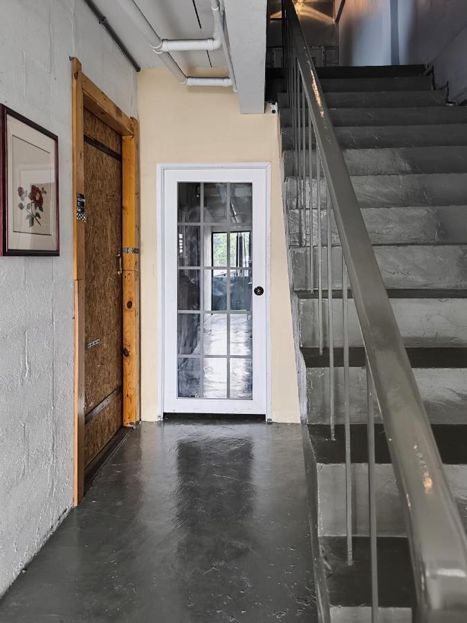 Youyen Hostel Бангкок Экстерьер фото