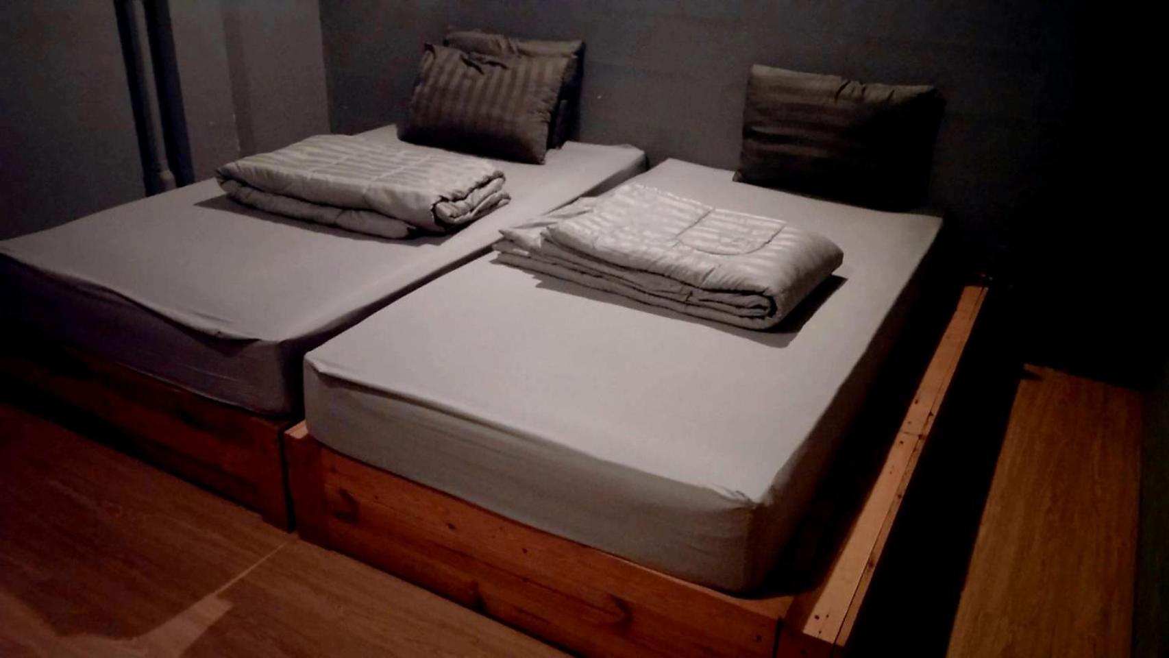 Youyen Hostel Бангкок Экстерьер фото