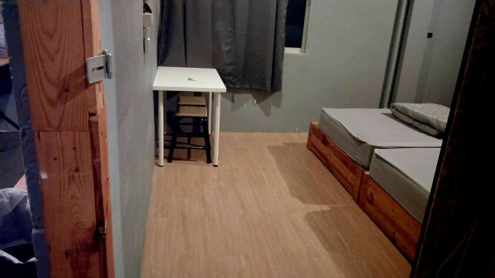 Youyen Hostel Бангкок Экстерьер фото